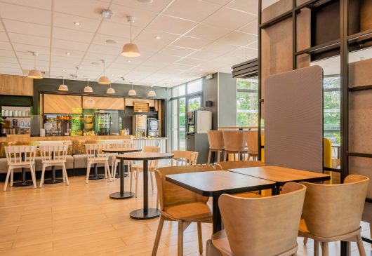 b-b-hotel-espace-petit-dej-1