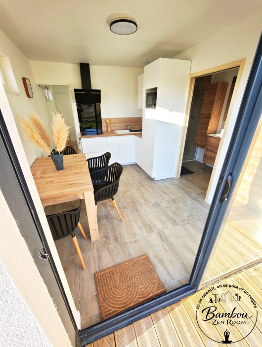 bambou-zen-room-jardin-vue-cuisine