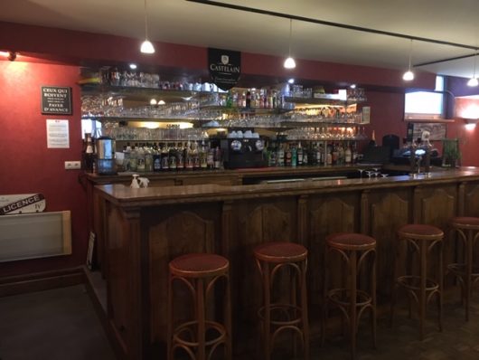 bar-lounge-le-45-le-bar