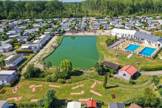 camping-garennes-2020-etang