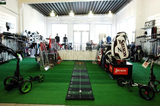 carre-golf-interieur-web