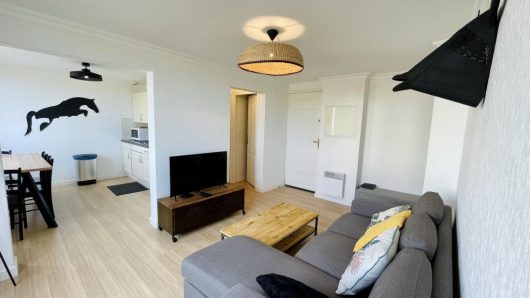 cocoon-salon-tv