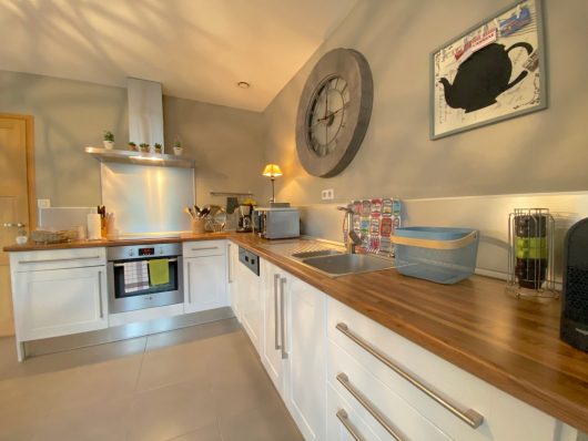 cottage-de-la-mer-cuisine-2