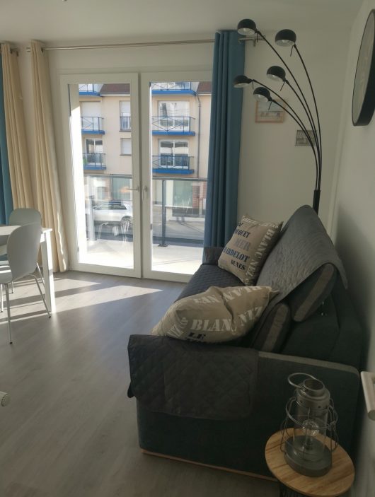 entre-ciel-et-mer-salon-2