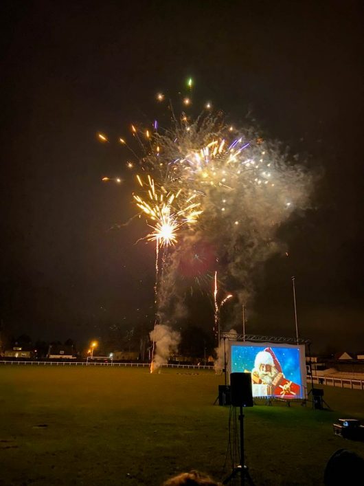 feu-d-artifice-contes-de-noeljpg