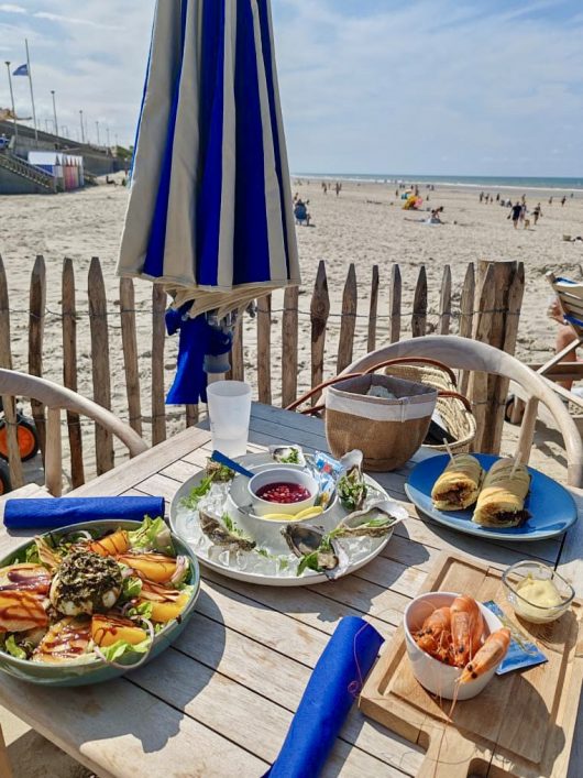 la-madrague-food-parasol