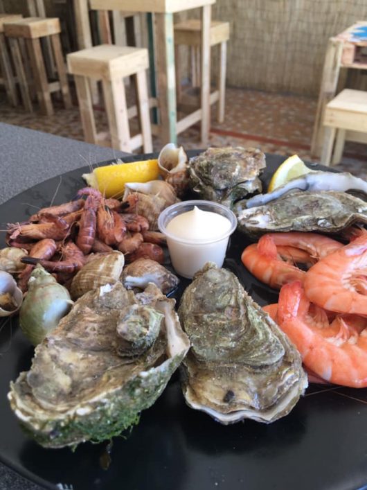 le-bar-a-crustaces-huitres