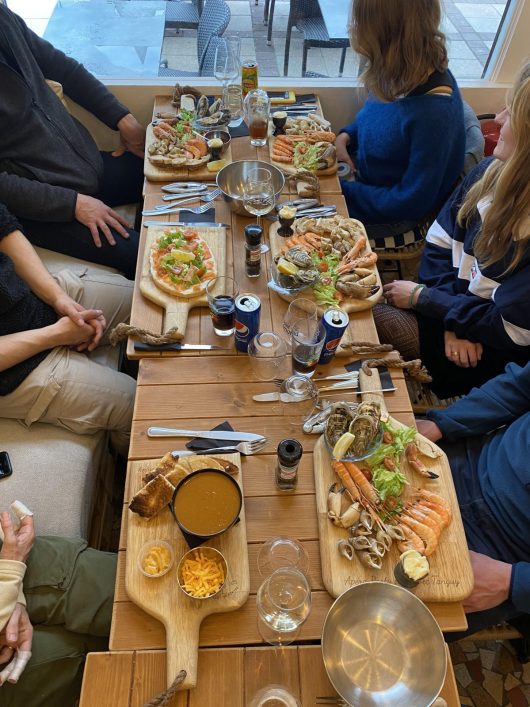 le-bar-a-crustaces-tablee