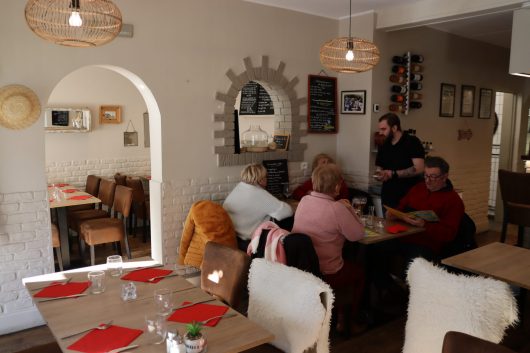 le-resto-tout-simplement-interieur-1