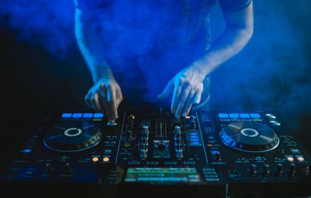 Les Oyats Open Format