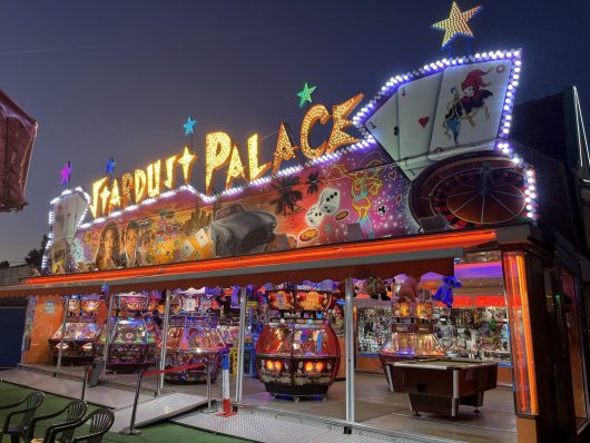 stardust-palace-nuit